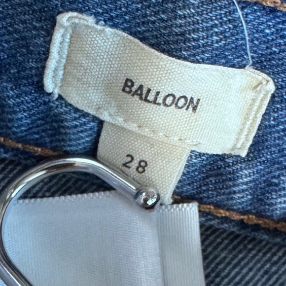 Madewell Balloon Jeans in Greene Wash: Workwear Edition Size 28‎ - Picture 6 of 7